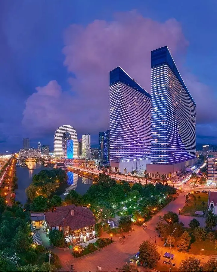شقة فندقية Luxury Sea View Apartments In Orbi City باتومي